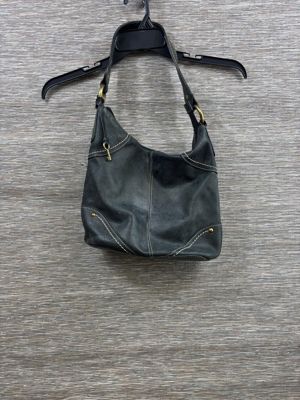 Fossil Hobo Bag Womens Large Black Leather Shoulder Purse Gold Hardware Detail
